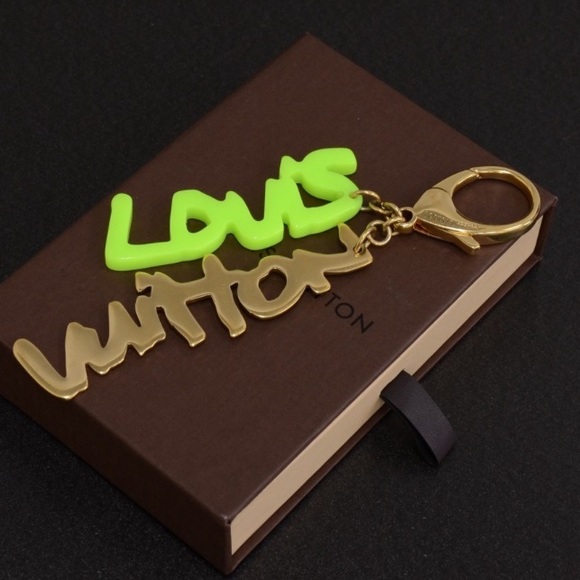 Louis Vuitton bag charm - Picture 1 of 12